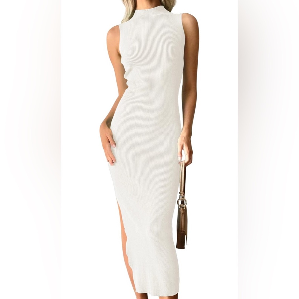Sleeveless Ribbed Maxi Dress in Ivory